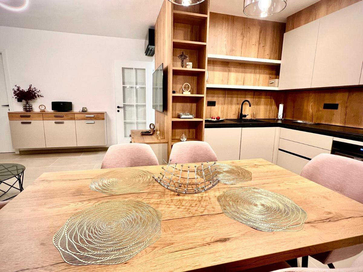 Zadar Panorama Sea View Apartments מראה חיצוני תמונה