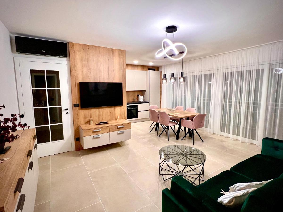 Zadar Panorama Sea View Apartments מראה חיצוני תמונה